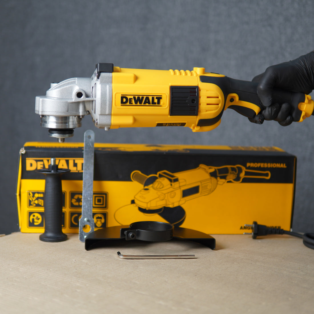 DeWalt Electric Grinder 2600W